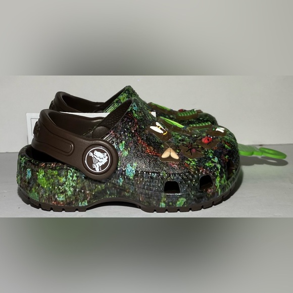 Crocs With Outdoor Bugs Clogs Inspired Moss Toddler C 5 *Brand New* - Picture 4 of 11
